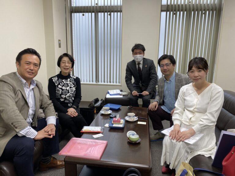 業務以外のことまで教えて頂き、最後まで誠実に対応していただきました。