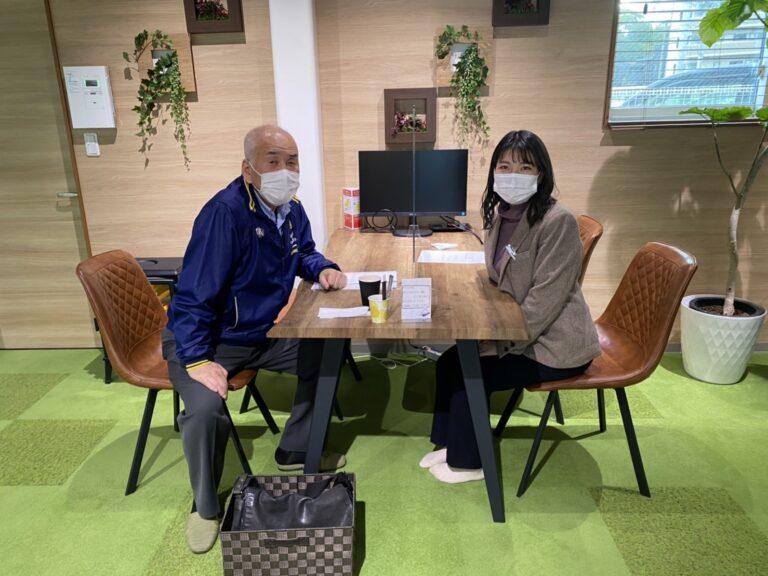 細やかな心づかいで、案件の情報や面倒な手続きなど、分かりやすく説明や相談に乗っていただきました。